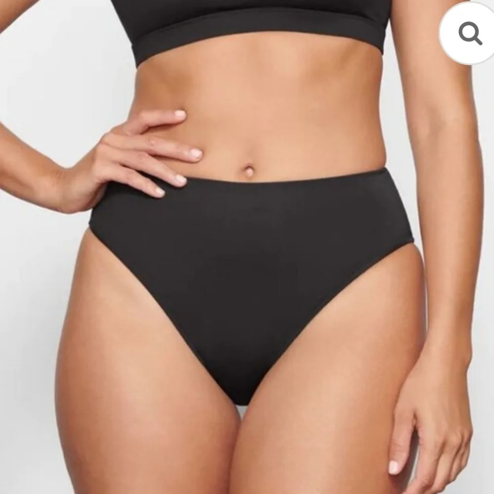 Skims Recycled Swim Mid Waist Bikini Bottoms Size XL NwT Gunmetal Gray